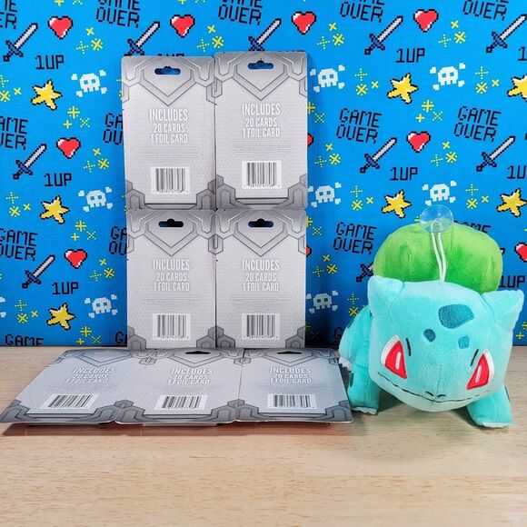 Pokemon TCG 7 Packs of 20 Cards + 1 Foil Card & Bulbasaur 8" Plush Set New - Picture 6 of 8